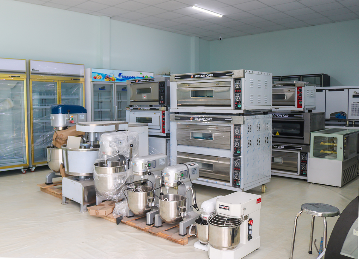 Máy làm đá viên uống nước mini 18 bang hieu cong ty 3