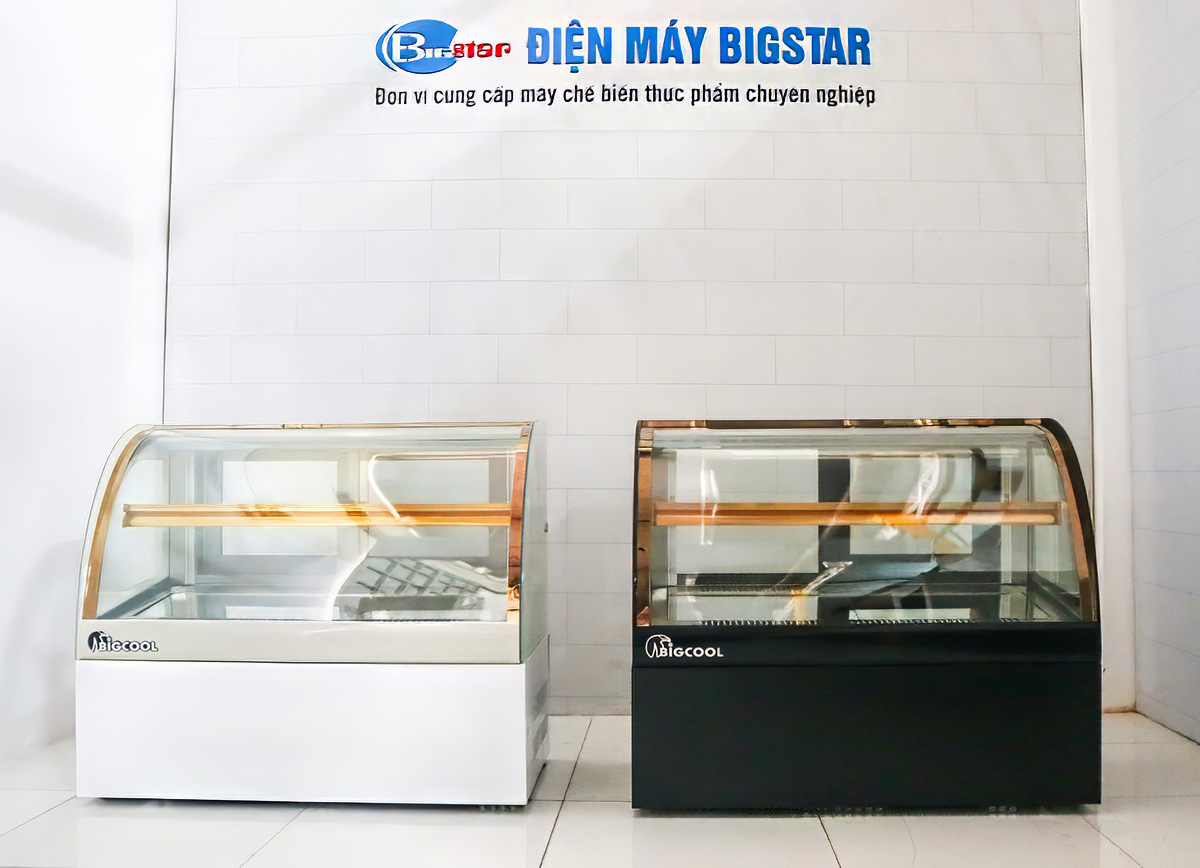 tủ mát bánh kem