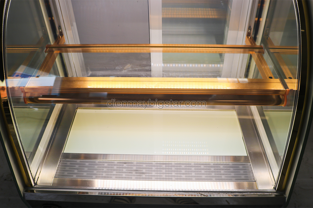 Tu banh kem de ban BC 70 700mm 19